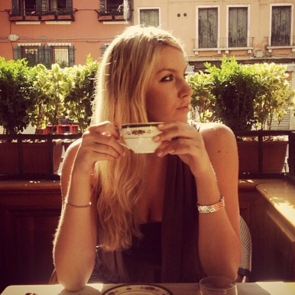 Meet your Posher, Kelly